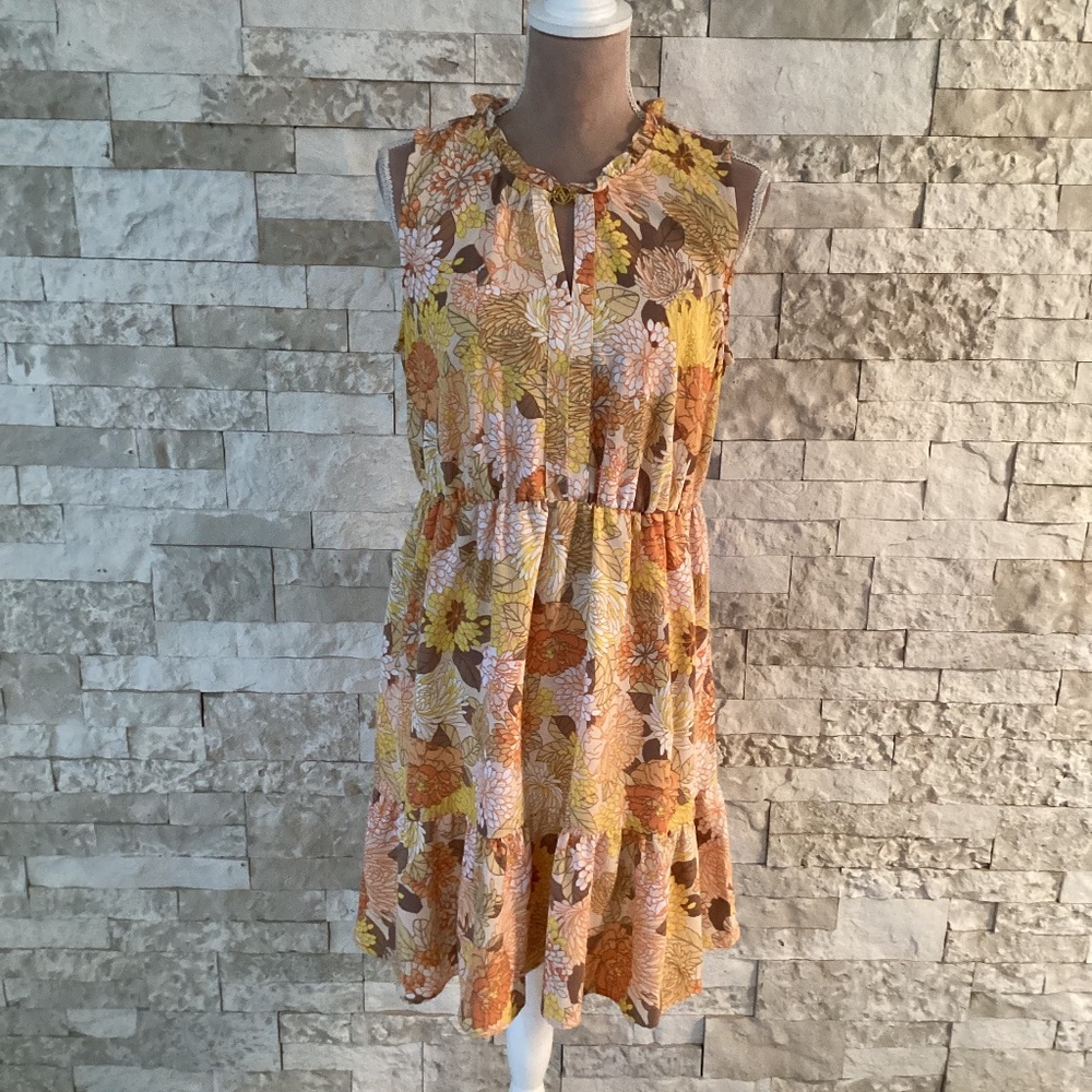 Adrienne Vittadini women's sleeveless tiered dress